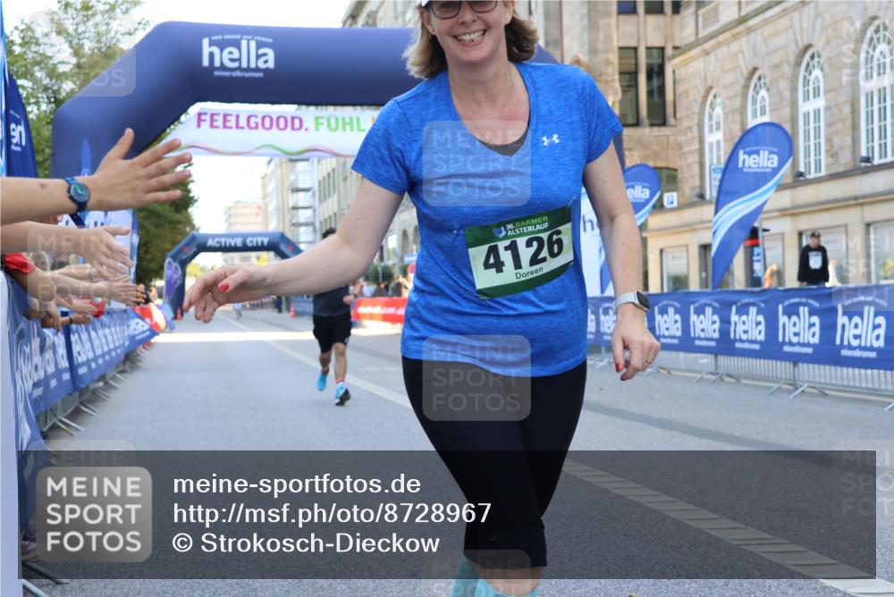 07.09.2025 - BARMER Alsterlauf Strokosch-Dieckow http://msf.ph/oto/8728967 07.09.2025 10:30:32 Ziel 3324, 3451, 6239, 6240 meine-sportfotos.de