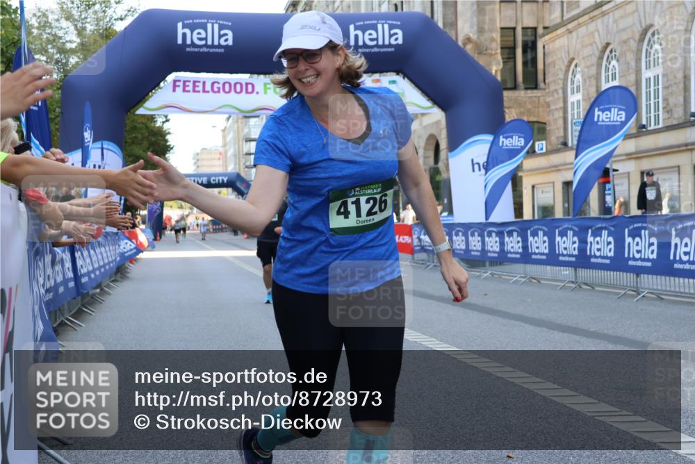 07.09.2025 - BARMER Alsterlauf Strokosch-Dieckow http://msf.ph/oto/8728973 07.09.2025 10:30:32 Ziel 3324, 3451, 6239, 6240 meine-sportfotos.de