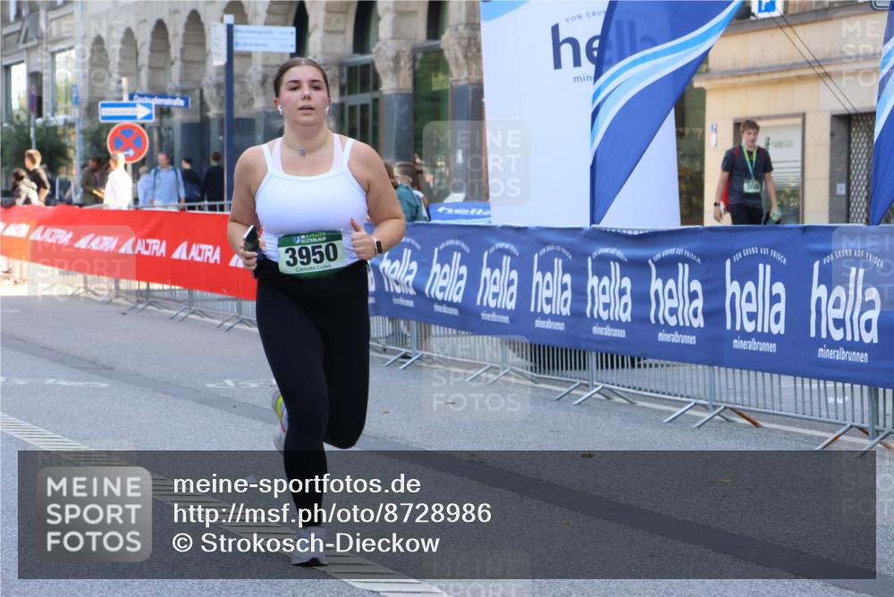 07.09.2025 - BARMER Alsterlauf Strokosch-Dieckow http://msf.ph/oto/8728986 07.09.2025 10:30:11 Ziel 4624 meine-sportfotos.de