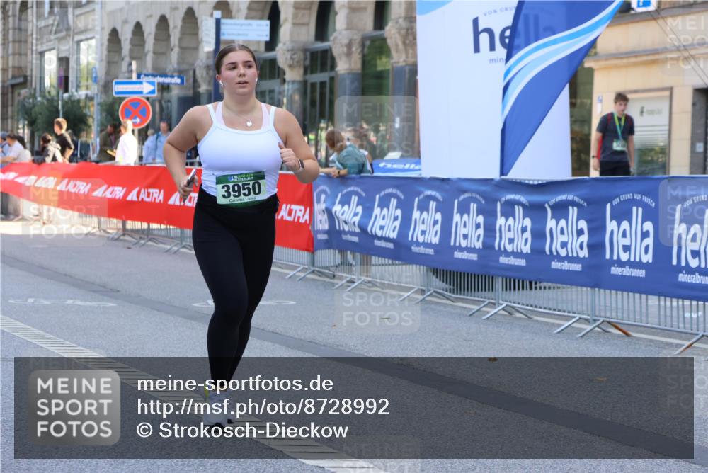 07.09.2025 - BARMER Alsterlauf Strokosch-Dieckow http://msf.ph/oto/8728992 07.09.2025 10:30:11 Ziel 4624 meine-sportfotos.de