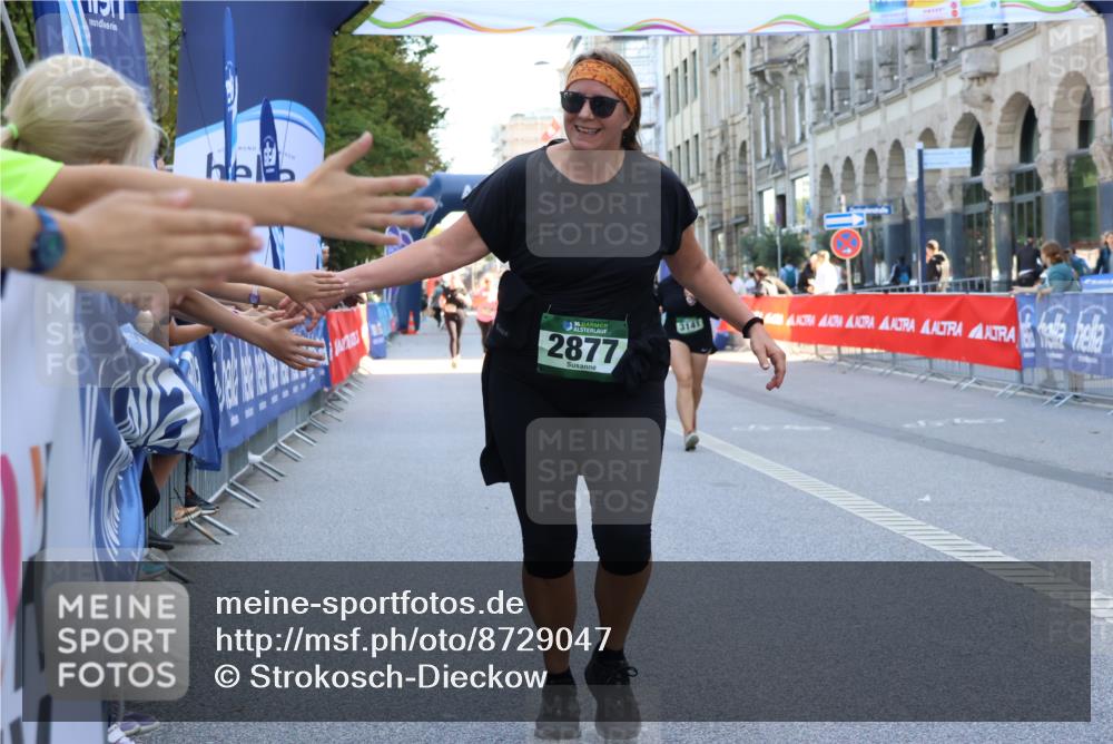 07.09.2025 - BARMER Alsterlauf Strokosch-Dieckow http://msf.ph/oto/8729047 07.09.2025 10:29:32 Ziel 3950 meine-sportfotos.de
