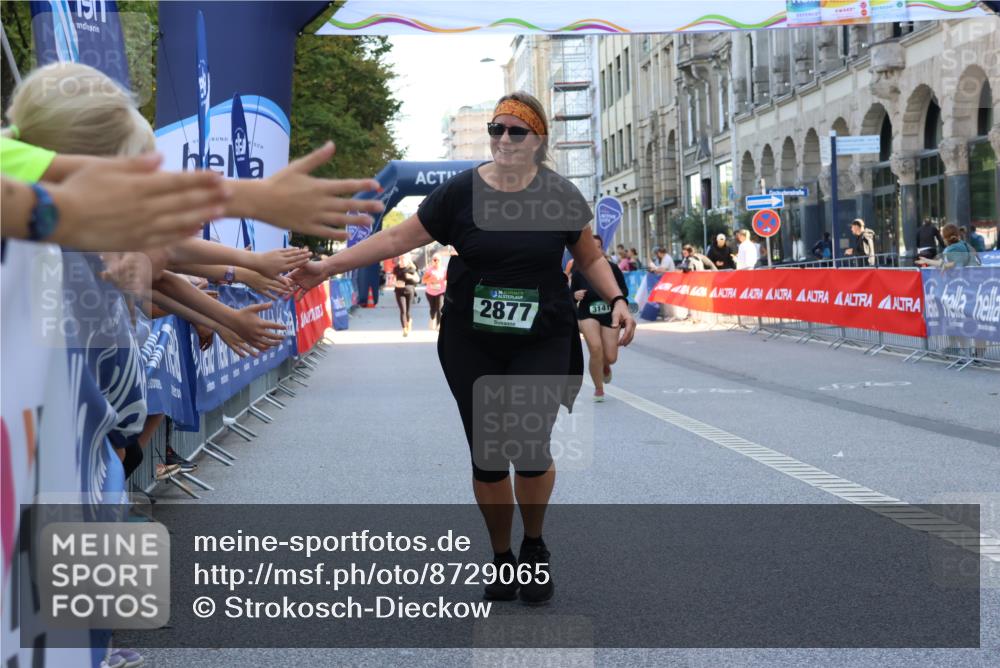 07.09.2025 - BARMER Alsterlauf Strokosch-Dieckow http://msf.ph/oto/8729065 07.09.2025 10:29:32 Ziel 3950 meine-sportfotos.de