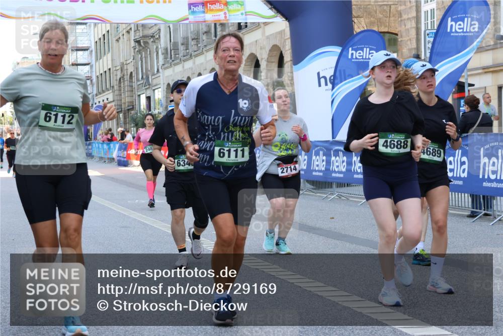 07.09.2025 - BARMER Alsterlauf Strokosch-Dieckow http://msf.ph/oto/8729169 07.09.2025 10:28:51 Ziel 2486, 2877, 3141, 3165, 3495 meine-sportfotos.de