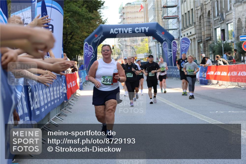 07.09.2025 - BARMER Alsterlauf Strokosch-Dieckow http://msf.ph/oto/8729193 07.09.2025 10:28:39 Ziel 2877, 3457, 3495, 3542, 3553, 3560, 4000, 4004, 4201 meine-sportfotos.de