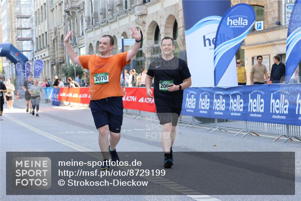 07.09.2025 - BARMER Alsterlauf Strokosch-Dieckow http://msf.ph/oto/8729199 07.09.2025 10:28:38 Ziel 3457, 3495, 3542, 3553, 3560, 4000, 4004, 4201 meine-sportfotos.de