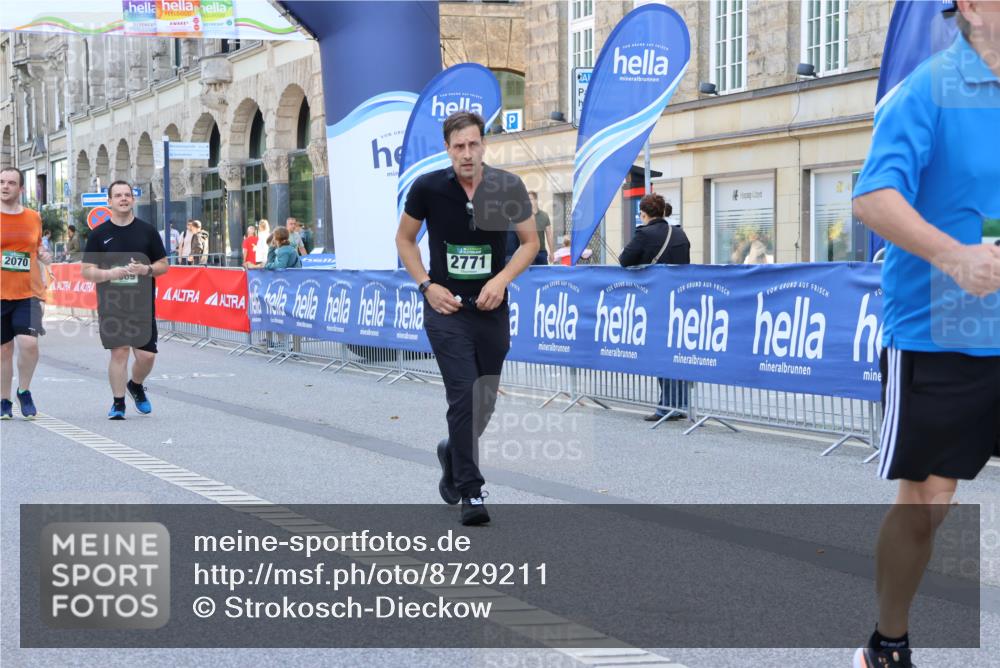 07.09.2025 - BARMER Alsterlauf Strokosch-Dieckow http://msf.ph/oto/8729211 07.09.2025 10:28:35 Ziel 3457, 3495, 3542, 3553, 3560, 4000, 4004, 4201, 4804 meine-sportfotos.de