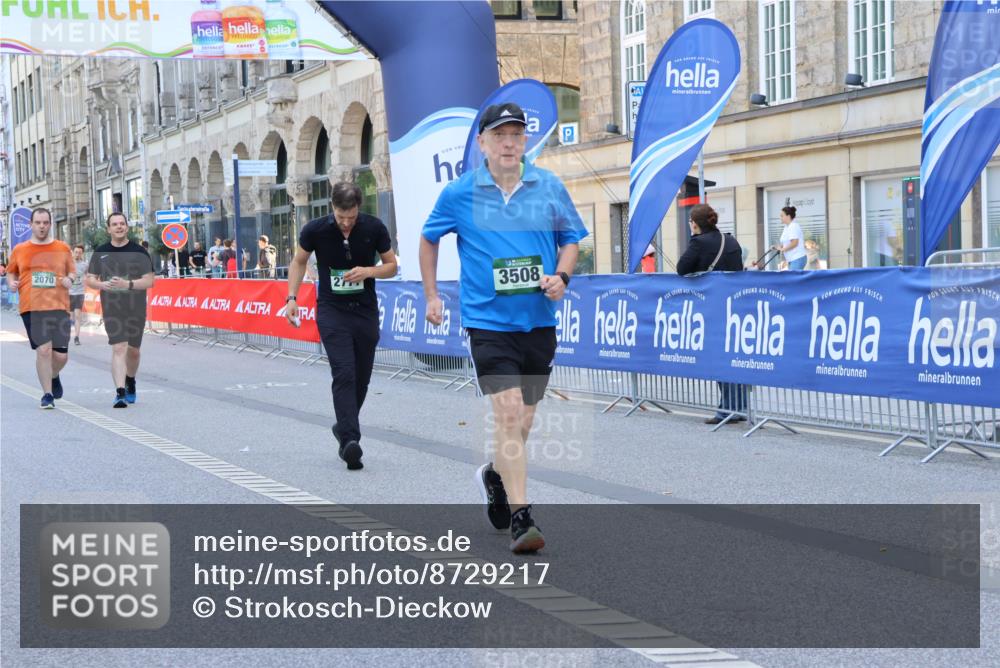 07.09.2025 - BARMER Alsterlauf Strokosch-Dieckow http://msf.ph/oto/8729217 07.09.2025 10:28:34 Ziel 2485, 3457, 3495, 3542, 3553, 3560, 4000, 4004, 4201, 4804 meine-sportfotos.de