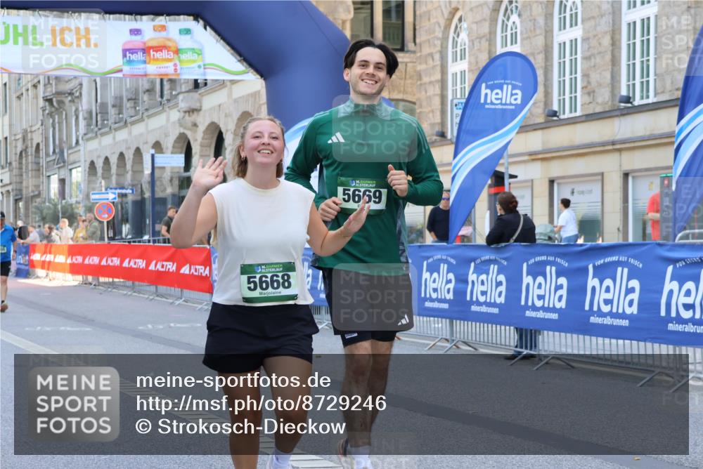 07.09.2025 - BARMER Alsterlauf Strokosch-Dieckow http://msf.ph/oto/8729246 07.09.2025 10:28:24 Ziel 2485, 3542, 3553, 4688, 4689, 4804, 5985 meine-sportfotos.de
