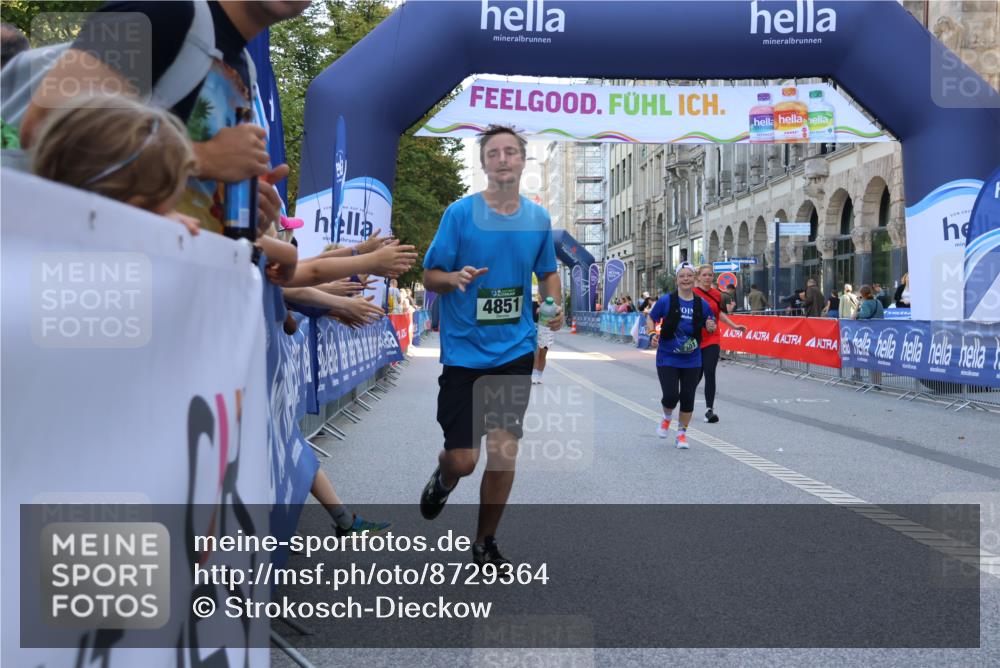07.09.2025 - BARMER Alsterlauf Strokosch-Dieckow http://msf.ph/oto/8729364 07.09.2025 10:27:48 Ziel 2069, 2070, 2771, 3508, 5097, 5098, 5668, 5669, 6224 meine-sportfotos.de