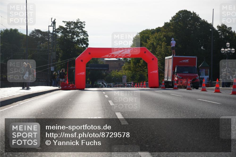 07.09.2025 - BARMER Alsterlauf Yannick Fuchs http://msf.ph/oto/8729578 07.09.2025 08:56:00 Laufen  meine-sportfotos.de