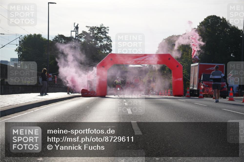 07.09.2025 - BARMER Alsterlauf Yannick Fuchs http://msf.ph/oto/8729611 07.09.2025 08:56:33 Laufen  meine-sportfotos.de