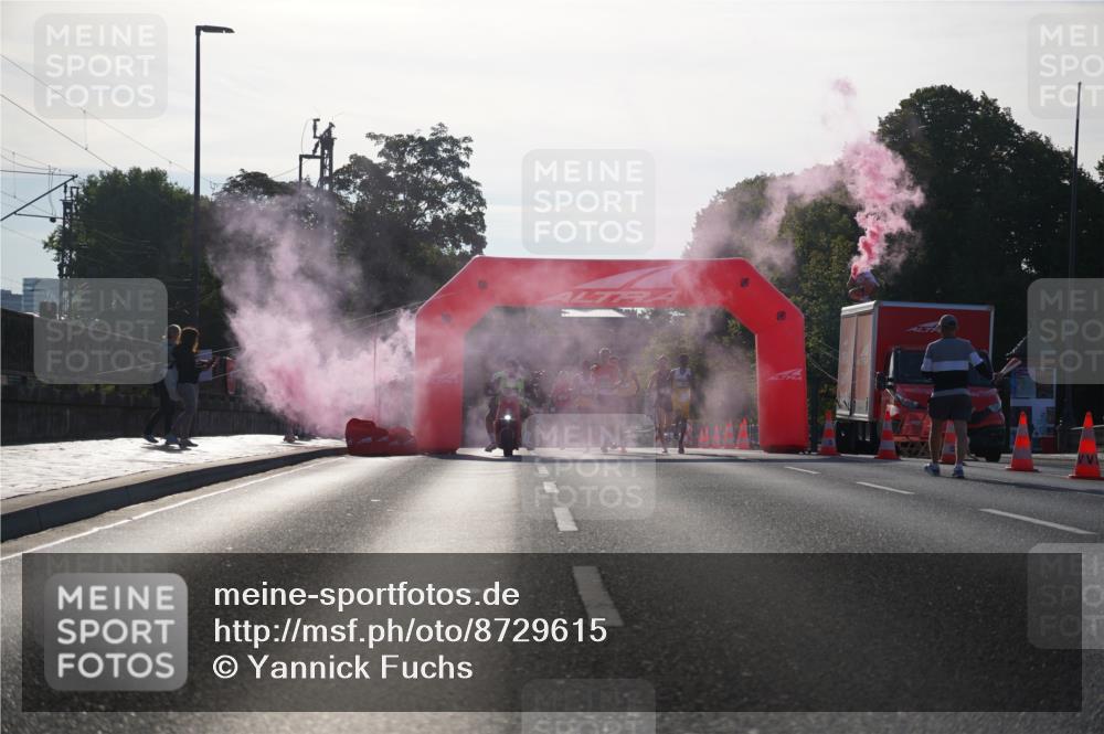 07.09.2025 - BARMER Alsterlauf Yannick Fuchs http://msf.ph/oto/8729615 07.09.2025 08:56:34 Laufen  meine-sportfotos.de