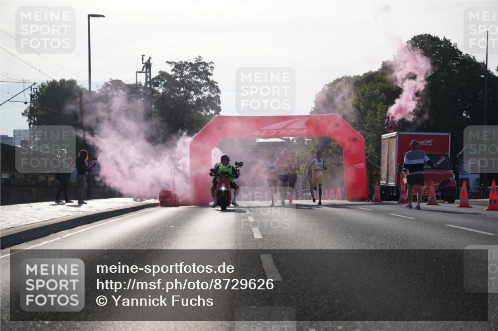 07.09.2025 - BARMER Alsterlauf Yannick Fuchs http://msf.ph/oto/8729626 07.09.2025 08:56:35 Laufen  meine-sportfotos.de