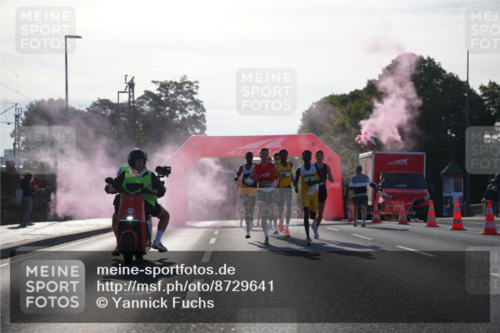 07.09.2025 - BARMER Alsterlauf Yannick Fuchs http://msf.ph/oto/8729641 07.09.2025 08:56:37 Laufen 8354 meine-sportfotos.de