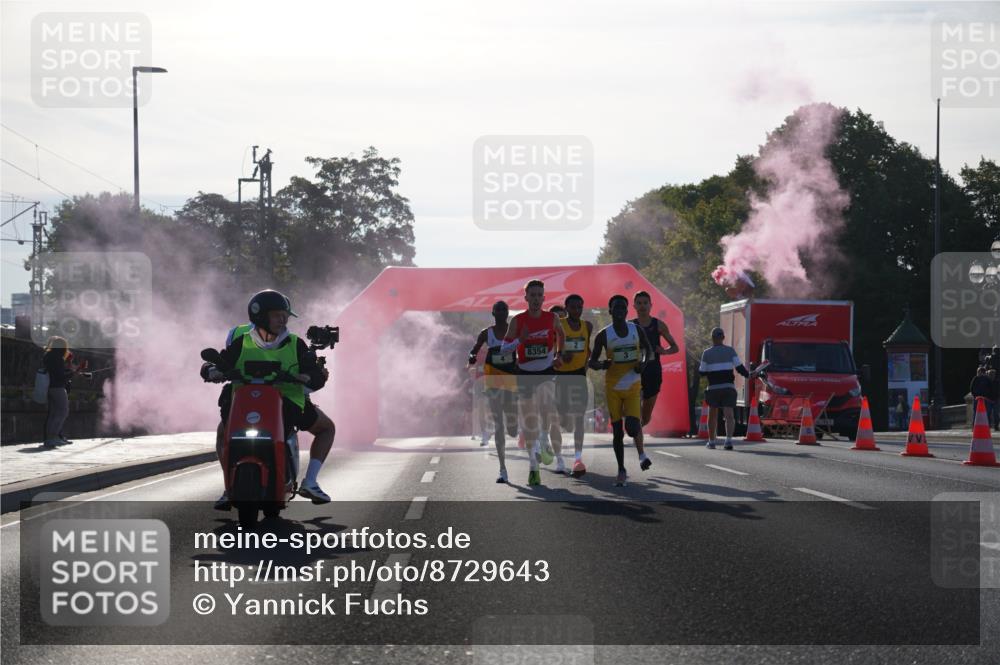 07.09.2025 - BARMER Alsterlauf Yannick Fuchs http://msf.ph/oto/8729643 07.09.2025 08:56:37 Laufen 8354 meine-sportfotos.de