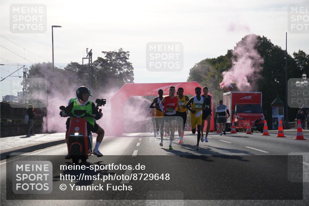 07.09.2025 - BARMER Alsterlauf Yannick Fuchs http://msf.ph/oto/8729648 07.09.2025 08:56:38 Laufen 8354 meine-sportfotos.de