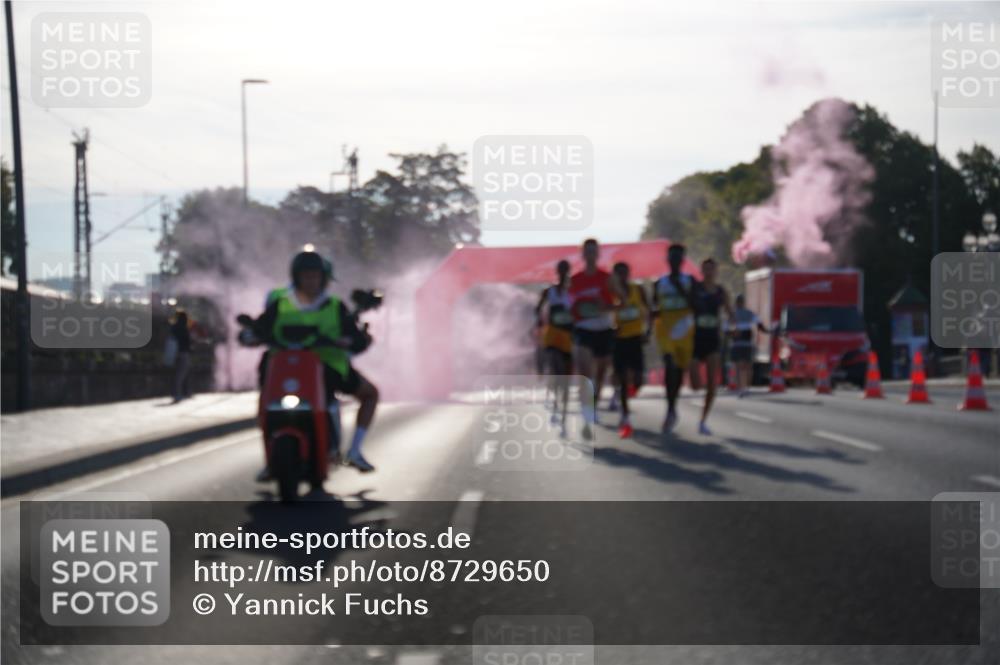 07.09.2025 - BARMER Alsterlauf Yannick Fuchs http://msf.ph/oto/8729650 07.09.2025 08:56:38 Laufen  meine-sportfotos.de
