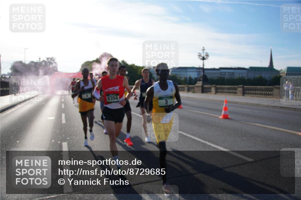 07.09.2025 - BARMER Alsterlauf Yannick Fuchs http://msf.ph/oto/8729685 07.09.2025 08:56:40 Laufen 8354 meine-sportfotos.de