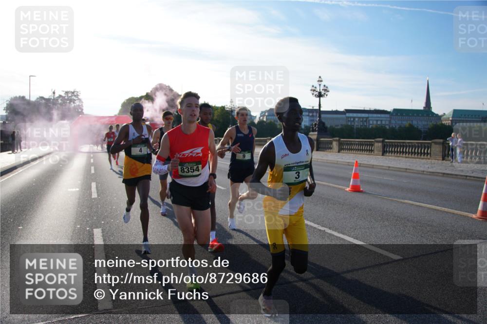 07.09.2025 - BARMER Alsterlauf Yannick Fuchs http://msf.ph/oto/8729686 07.09.2025 08:56:40 Laufen 4, 8354, 2 meine-sportfotos.de