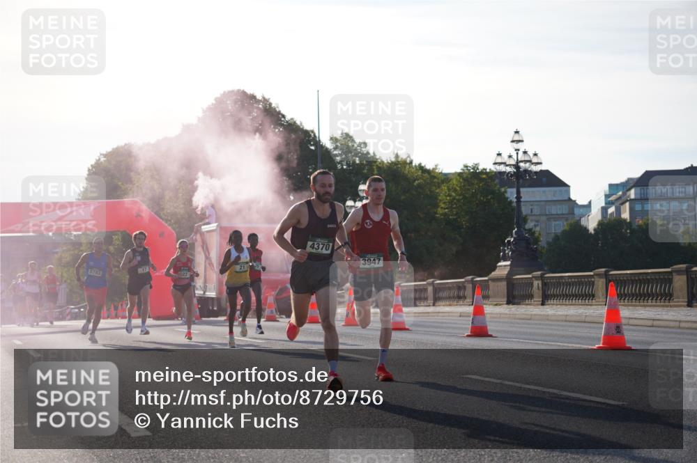 07.09.2025 - BARMER Alsterlauf Yannick Fuchs http://msf.ph/oto/8729756 07.09.2025 08:56:48 Laufen 5783, 17, 21, 4370, 3947 meine-sportfotos.de