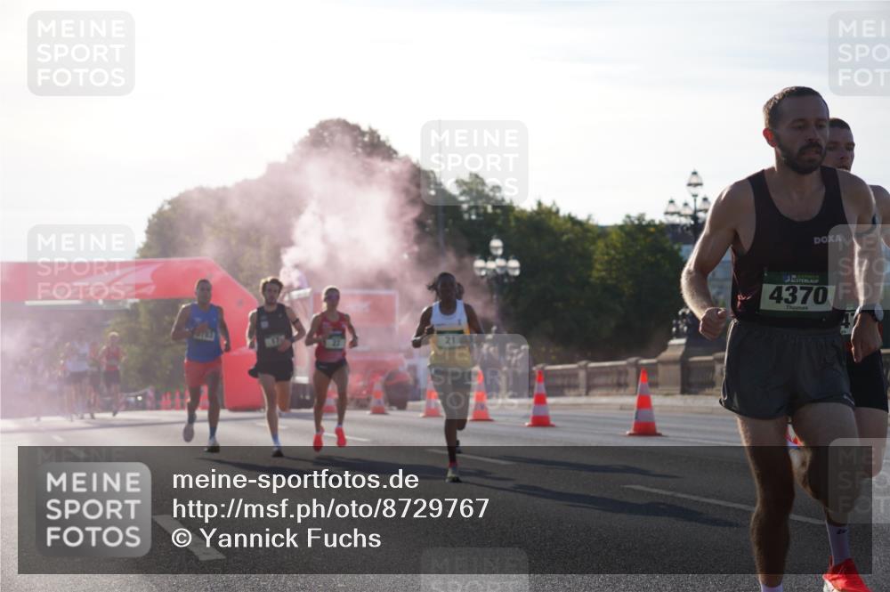 07.09.2025 - BARMER Alsterlauf Yannick Fuchs http://msf.ph/oto/8729767 07.09.2025 08:56:49 Laufen 21, 4370 meine-sportfotos.de