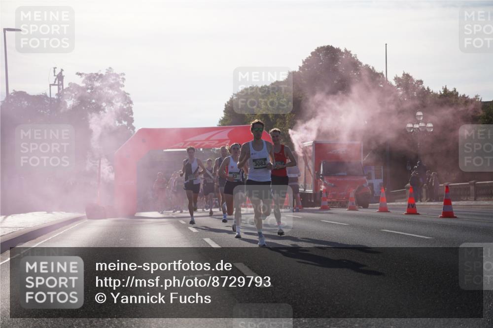 07.09.2025 - BARMER Alsterlauf Yannick Fuchs http://msf.ph/oto/8729793 07.09.2025 08:56:54 Laufen 8374, 3083 meine-sportfotos.de