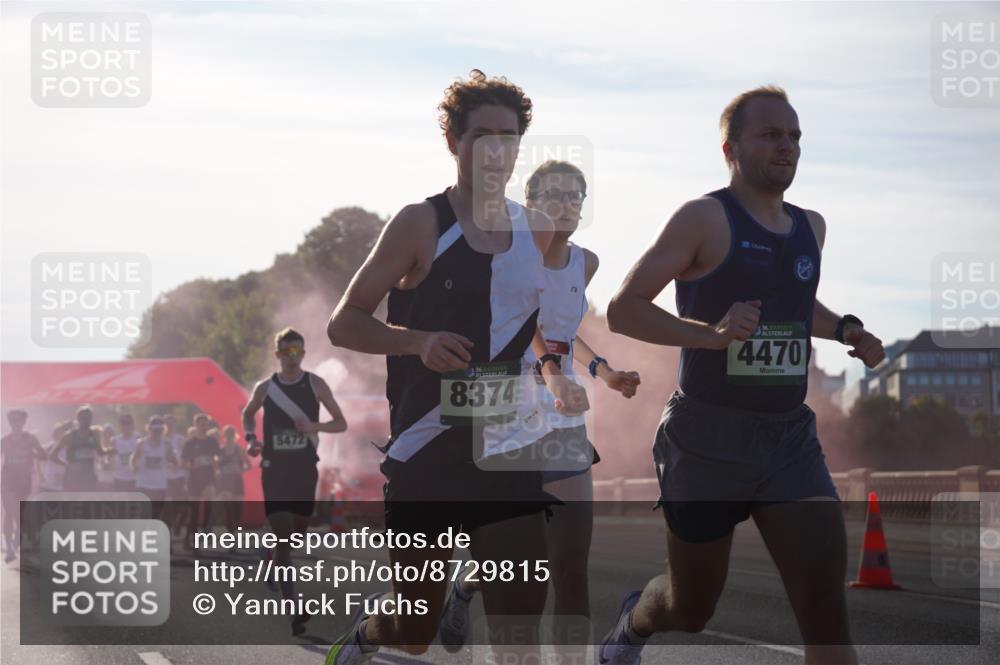 07.09.2025 - BARMER Alsterlauf Yannick Fuchs http://msf.ph/oto/8729815 07.09.2025 08:56:58 Laufen 5472, 36, 8374, 36, 4470 meine-sportfotos.de
