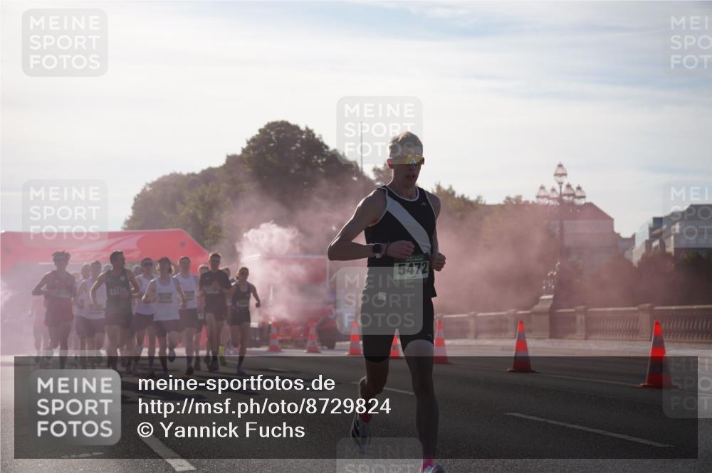07.09.2025 - BARMER Alsterlauf Yannick Fuchs http://msf.ph/oto/8729824 07.09.2025 08:56:59 Laufen 5747, 5472 meine-sportfotos.de