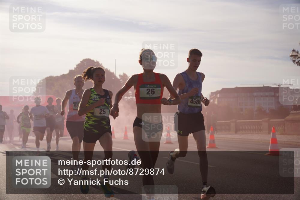 07.09.2025 - BARMER Alsterlauf Yannick Fuchs http://msf.ph/oto/8729874 07.09.2025 08:57:06 Laufen 58, 3206, 25, 26, 4586 meine-sportfotos.de