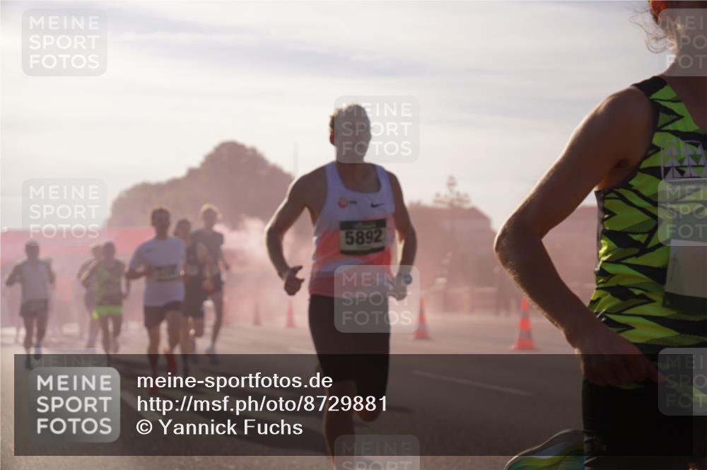 07.09.2025 - BARMER Alsterlauf Yannick Fuchs http://msf.ph/oto/8729881 07.09.2025 08:57:06 Laufen 5892 meine-sportfotos.de