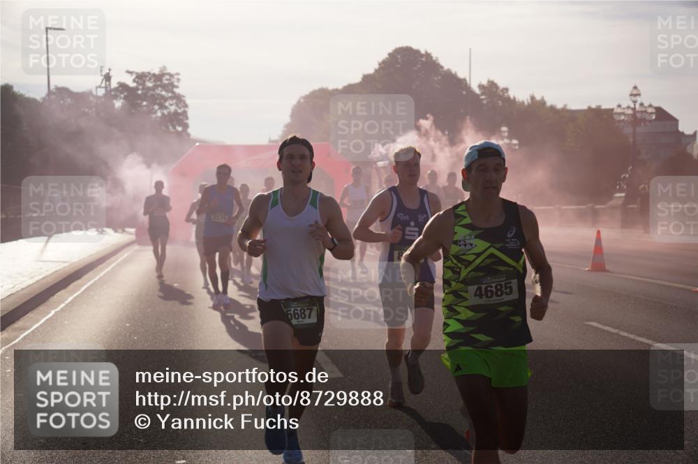 07.09.2025 - BARMER Alsterlauf Yannick Fuchs http://msf.ph/oto/8729888 07.09.2025 08:57:09 Laufen 25297, 5687, 4685 meine-sportfotos.de