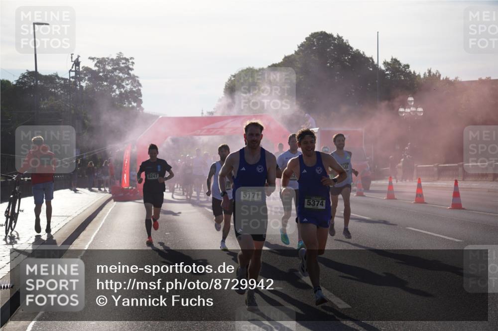 07.09.2025 - BARMER Alsterlauf Yannick Fuchs http://msf.ph/oto/8729942 07.09.2025 08:57:21 Laufen 8247, 5171, 5374 meine-sportfotos.de