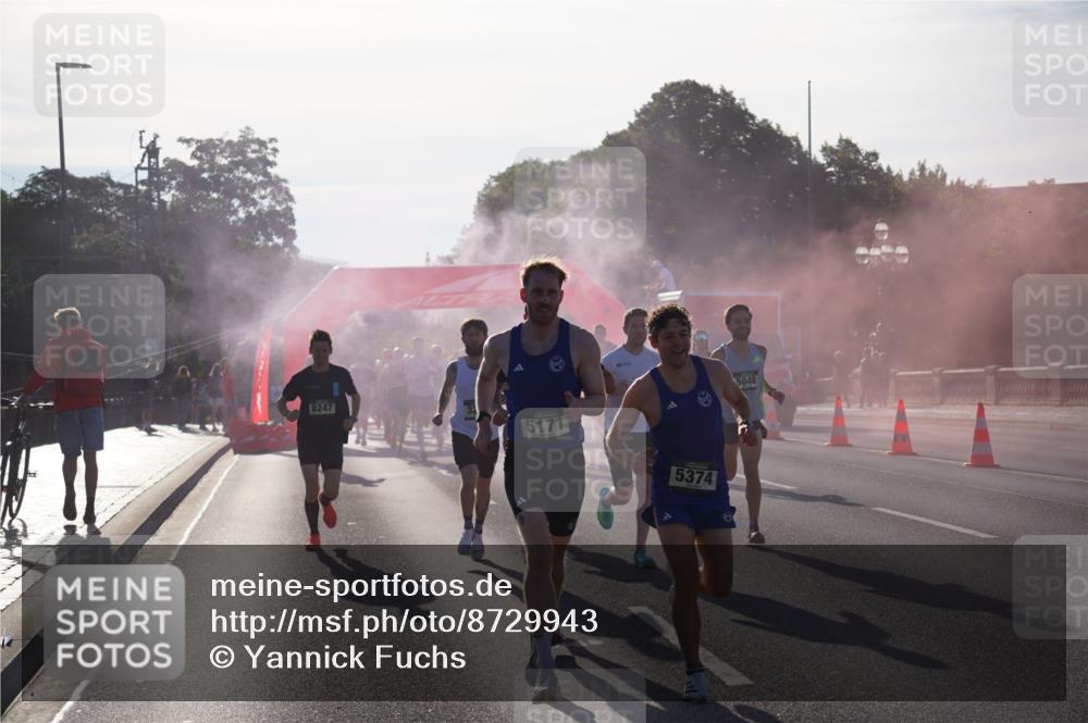 07.09.2025 - BARMER Alsterlauf Yannick Fuchs http://msf.ph/oto/8729943 07.09.2025 08:57:21 Laufen 8247, 5171, 5374, 5046 meine-sportfotos.de