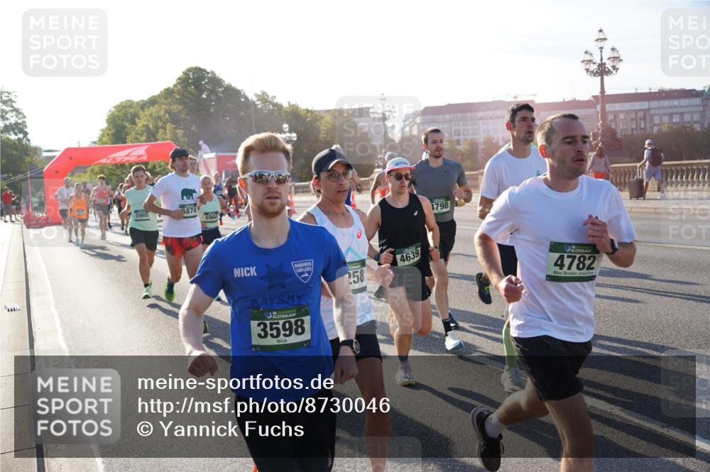 07.09.2025 - BARMER Alsterlauf Yannick Fuchs http://msf.ph/oto/8730046 07.09.2025 08:57:37 Laufen 5965, 5874, 5964, 36, 6, 3598, 258, 4639, 1798, 4782 meine-sportfotos.de