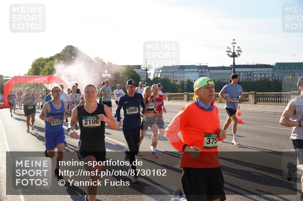 07.09.2025 - BARMER Alsterlauf Yannick Fuchs http://msf.ph/oto/8730162 07.09.2025 08:57:55 Laufen 5387, 5716, 5323, 2106, 5966, 8455, 375, 4645 meine-sportfotos.de