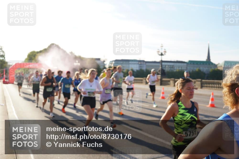 07.09.2025 - BARMER Alsterlauf Yannick Fuchs http://msf.ph/oto/8730176 07.09.2025 08:57:56 Laufen 5751 meine-sportfotos.de
