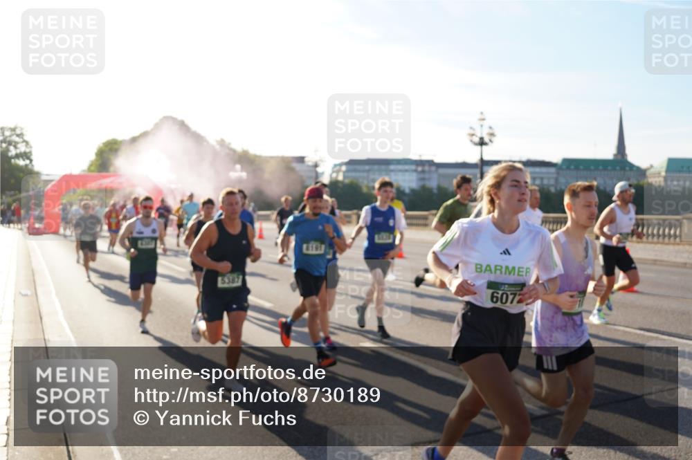 07.09.2025 - BARMER Alsterlauf Yannick Fuchs http://msf.ph/oto/8730189 07.09.2025 08:57:57 Laufen 8191, 5387, 6072 meine-sportfotos.de