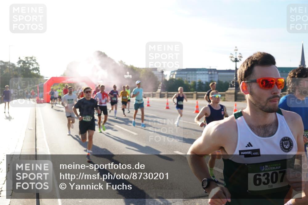 07.09.2025 - BARMER Alsterlauf Yannick Fuchs http://msf.ph/oto/8730201 07.09.2025 08:57:59 Laufen 8218, 36, 6307 meine-sportfotos.de