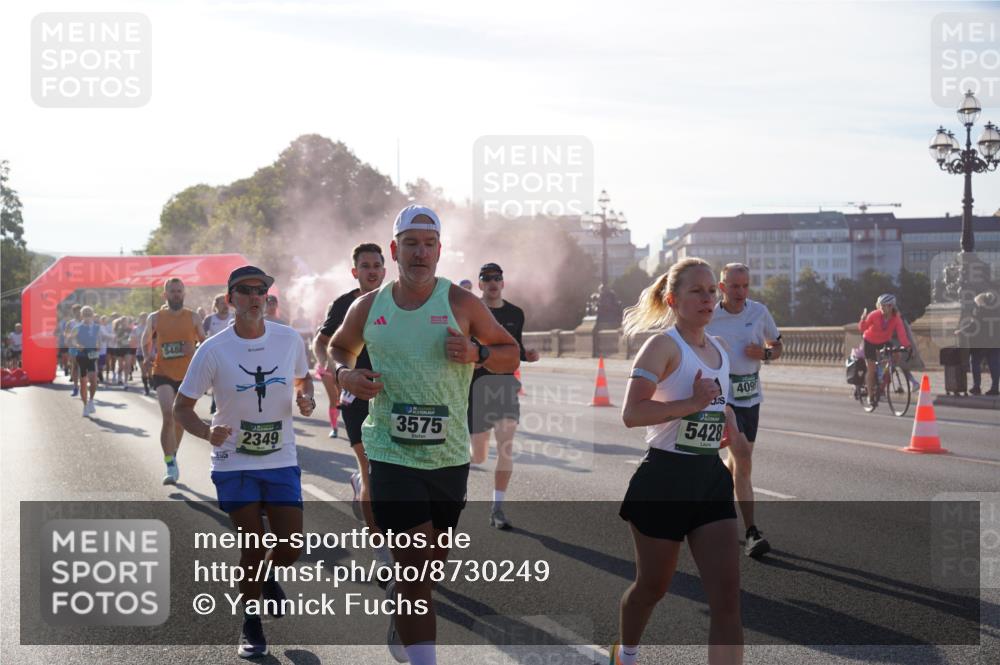 07.09.2025 - BARMER Alsterlauf Yannick Fuchs http://msf.ph/oto/8730249 07.09.2025 08:58:13 Laufen 5486, 2349, 3575, 5428, 409 meine-sportfotos.de