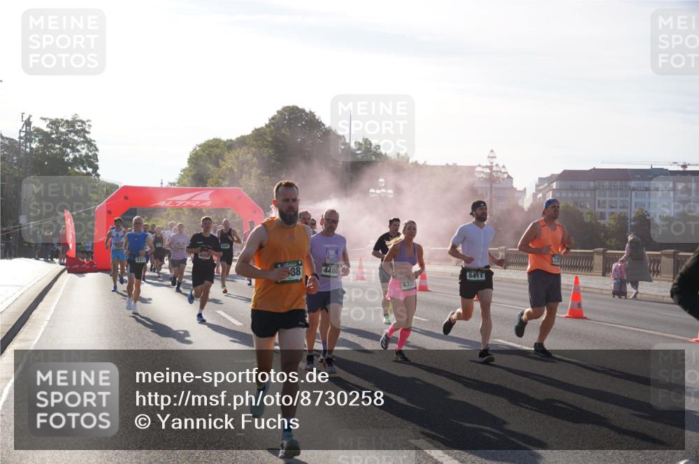 07.09.2025 - BARMER Alsterlauf Yannick Fuchs http://msf.ph/oto/8730258 07.09.2025 08:58:14 Laufen 5311, 4050, 6096, 38, 4480, 8411, 4357 meine-sportfotos.de