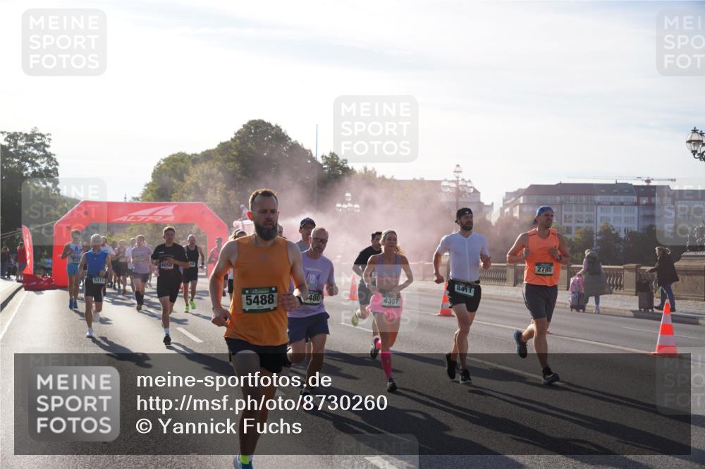 07.09.2025 - BARMER Alsterlauf Yannick Fuchs http://msf.ph/oto/8730260 07.09.2025 08:58:14 Laufen 5311, 4050, 5488, 480, 4357, 8411, 2785 meine-sportfotos.de
