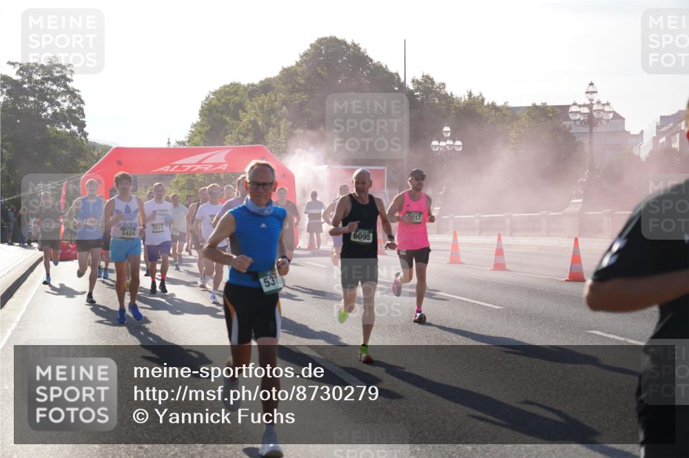 07.09.2025 - BARMER Alsterlauf Yannick Fuchs http://msf.ph/oto/8730279 07.09.2025 08:58:18 Laufen 2799, 5139, 2011, 5484, 210, 531, 6095, 2017 meine-sportfotos.de