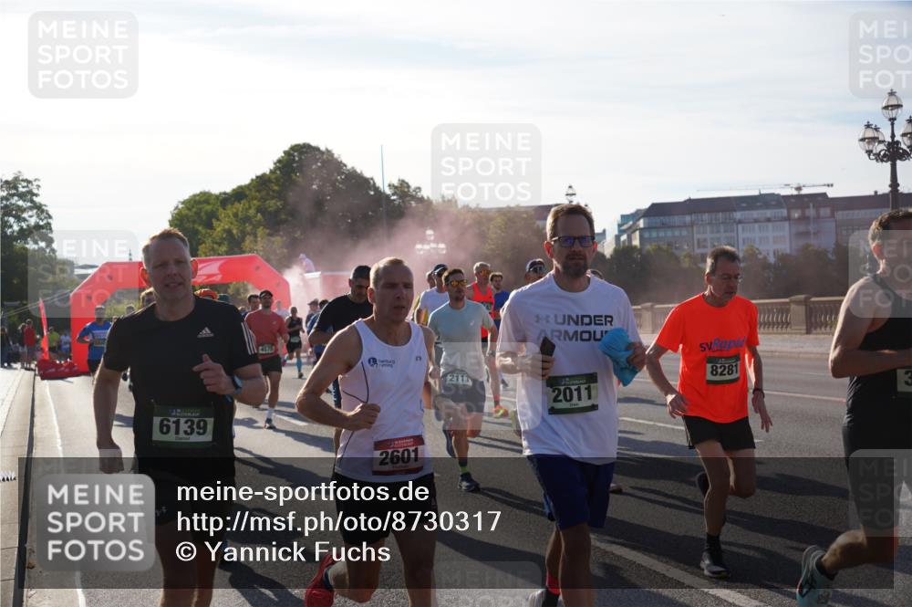 07.09.2025 - BARMER Alsterlauf Yannick Fuchs http://msf.ph/oto/8730317 07.09.2025 08:58:23 Laufen 4444, 6139, 4575, 2111, 2011, 2601, 8281 meine-sportfotos.de