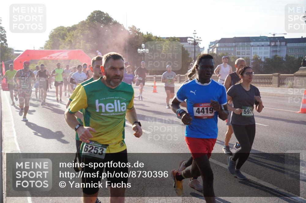 07.09.2025 - BARMER Alsterlauf Yannick Fuchs http://msf.ph/oto/8730396 07.09.2025 08:58:36 Laufen 94, 4927, 3480, 6253, 5802, 4419, 5977 meine-sportfotos.de