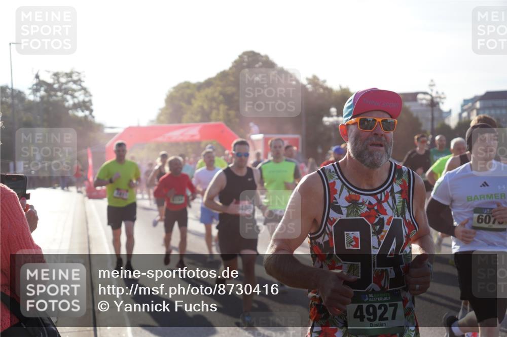 07.09.2025 - BARMER Alsterlauf Yannick Fuchs http://msf.ph/oto/8730416 07.09.2025 08:58:39 Laufen 480, 94, 36, 4927, 6075 meine-sportfotos.de