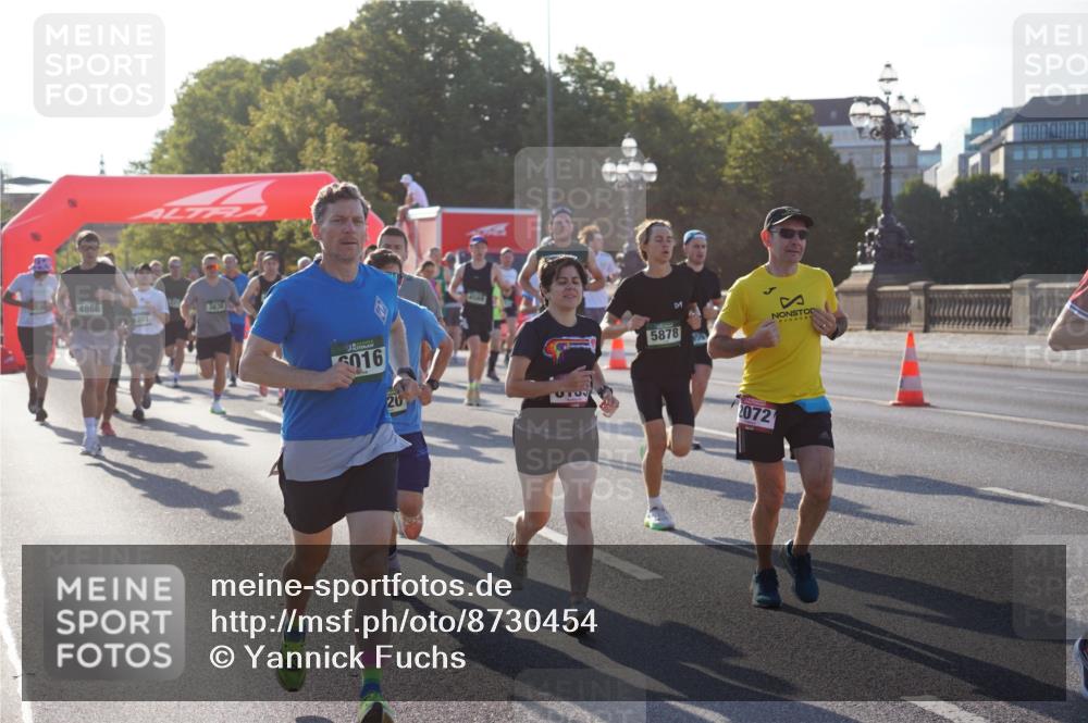 07.09.2025 - BARMER Alsterlauf Yannick Fuchs http://msf.ph/oto/8730454 07.09.2025 08:58:46 Laufen 4866, 201, 016, 5878, 2072 meine-sportfotos.de