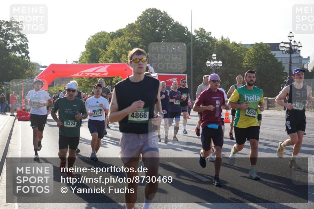 07.09.2025 - BARMER Alsterlauf Yannick Fuchs http://msf.ph/oto/8730469 07.09.2025 08:58:49 Laufen 56, 5324, 1201, 4866, 6320, 3012, 4569, 6295 meine-sportfotos.de
