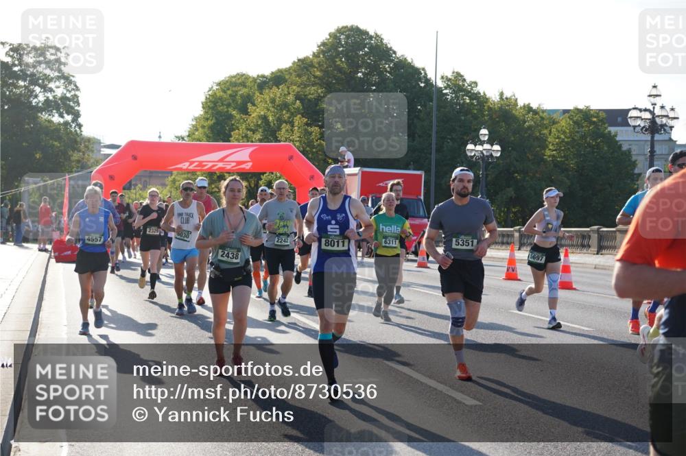07.09.2025 - BARMER Alsterlauf Yannick Fuchs http://msf.ph/oto/8730536 07.09.2025 08:59:04 Laufen 2329, 6311, 5351, 0030, 2242, 8011, 4557, 5697, 2438 meine-sportfotos.de