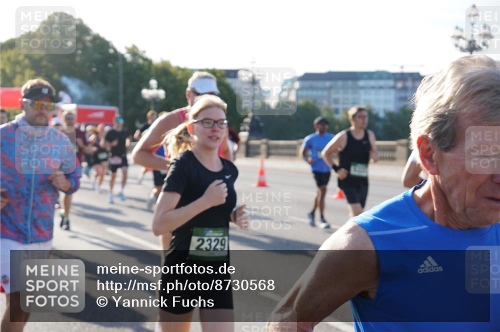 07.09.2025 - BARMER Alsterlauf Yannick Fuchs http://msf.ph/oto/8730568 07.09.2025 08:59:09 Laufen 2329 meine-sportfotos.de