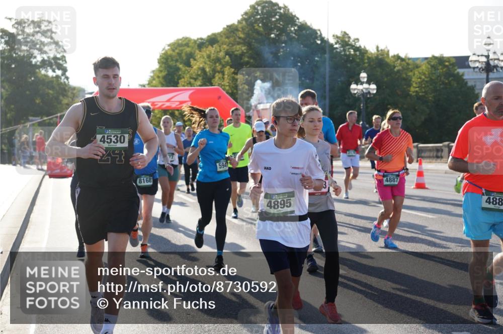 07.09.2025 - BARMER Alsterlauf Yannick Fuchs http://msf.ph/oto/8730592 07.09.2025 08:59:13 Laufen 4530, 24, 8168, 5947, 4895, 2170, 4887, 488 meine-sportfotos.de